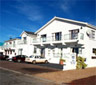 Whale Watchers Inn, Witsand