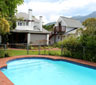 Whispering Oaks Guest House, George